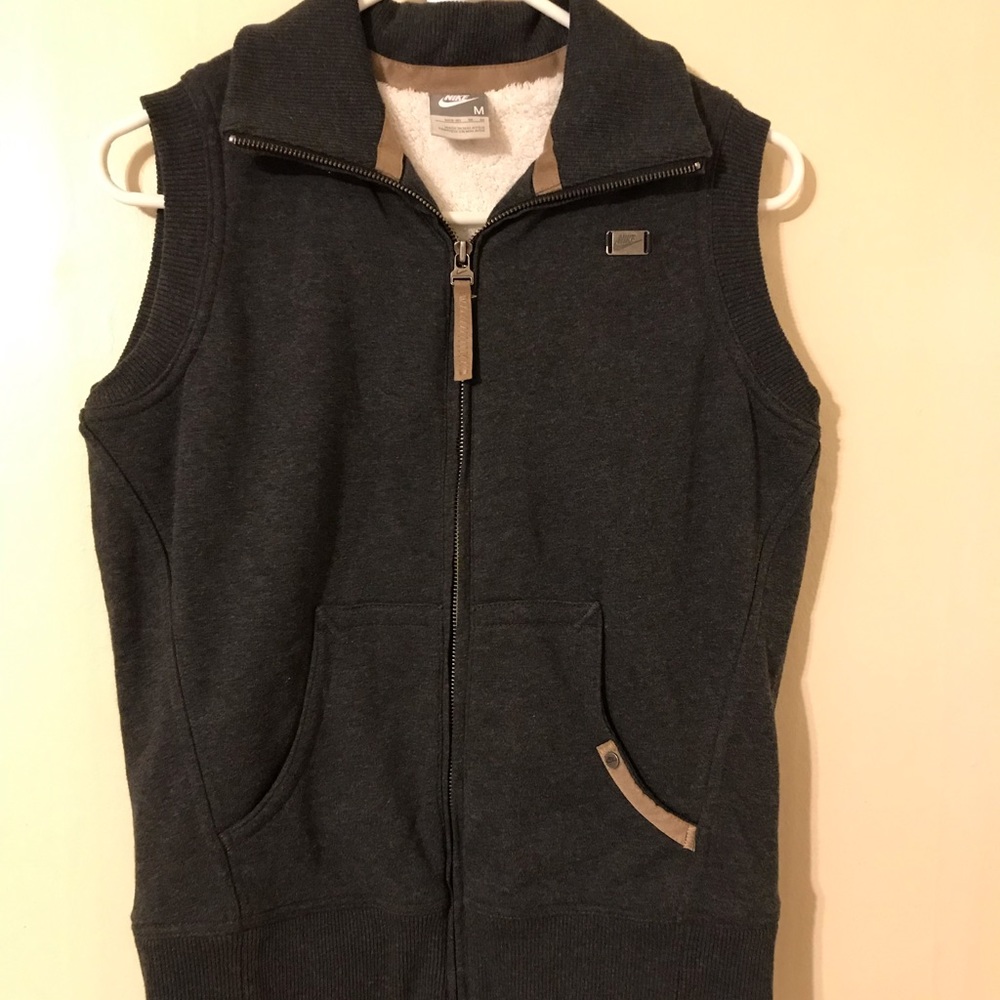 Women’s Nike Vest